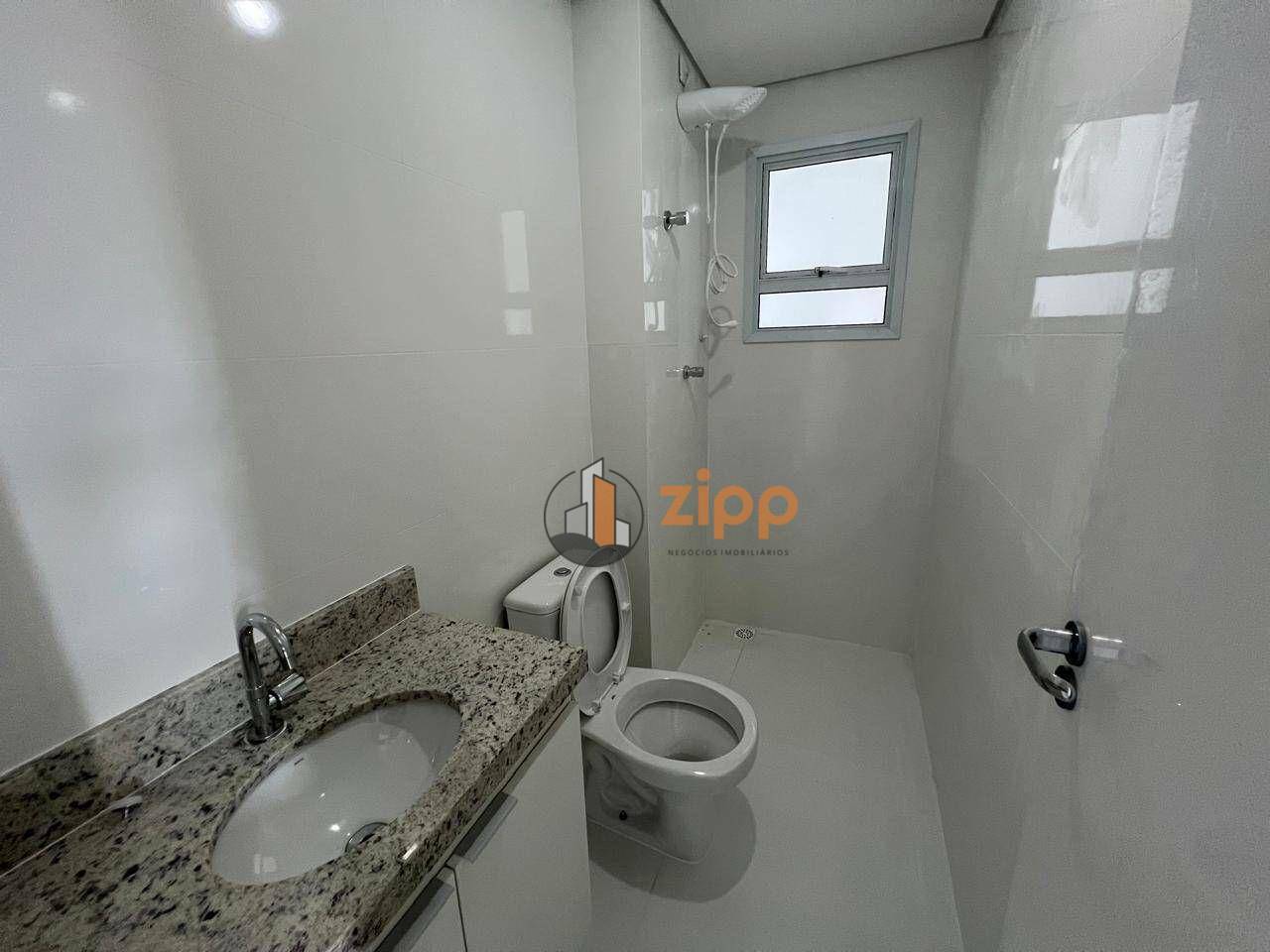 Apartamento para alugar com 2 quartos, 46m² - Foto 14