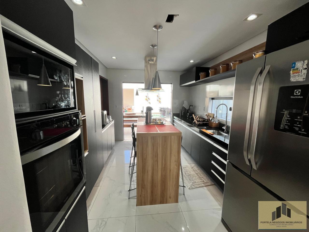 Casa de Condomínio à venda com 4 quartos, 316m² - Foto 6
