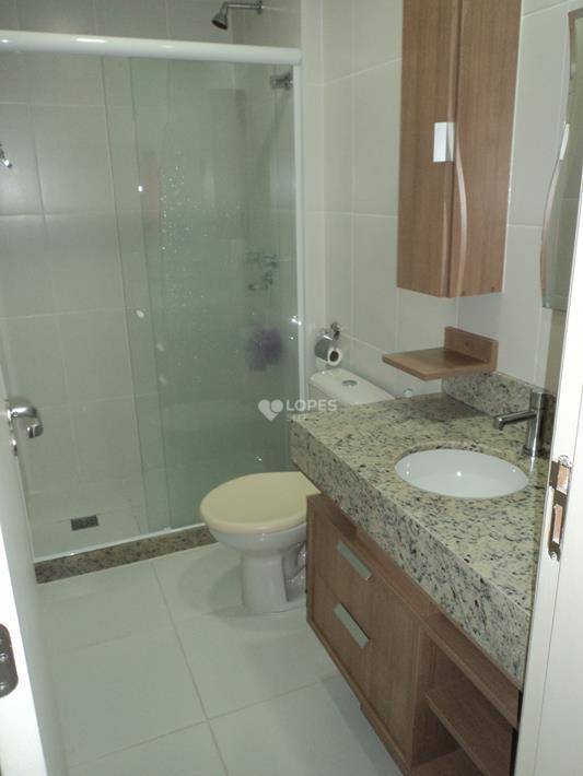 Apartamento à venda com 2 quartos, 81m² - Foto 9