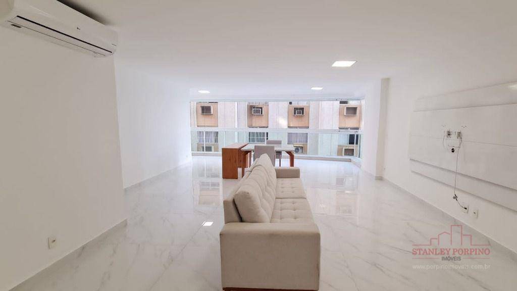 Apartamento à venda com 3 quartos, 147m² - Foto 3