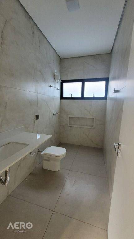 Casa à venda com 3 quartos, 180m² - Foto 8