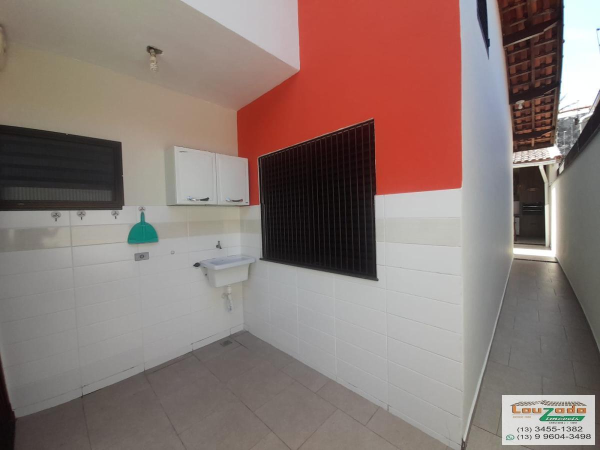 Casa à venda com 2 quartos, 180m² - Foto 7