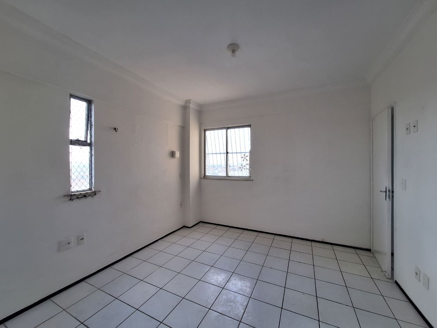 Apartamento para alugar com 3 quartos, 113m² - Foto 15