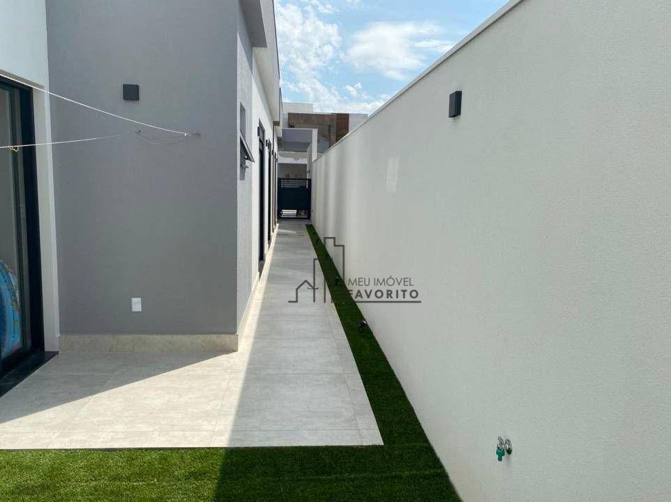 Casa à venda com 3 quartos, 217m² - Foto 9