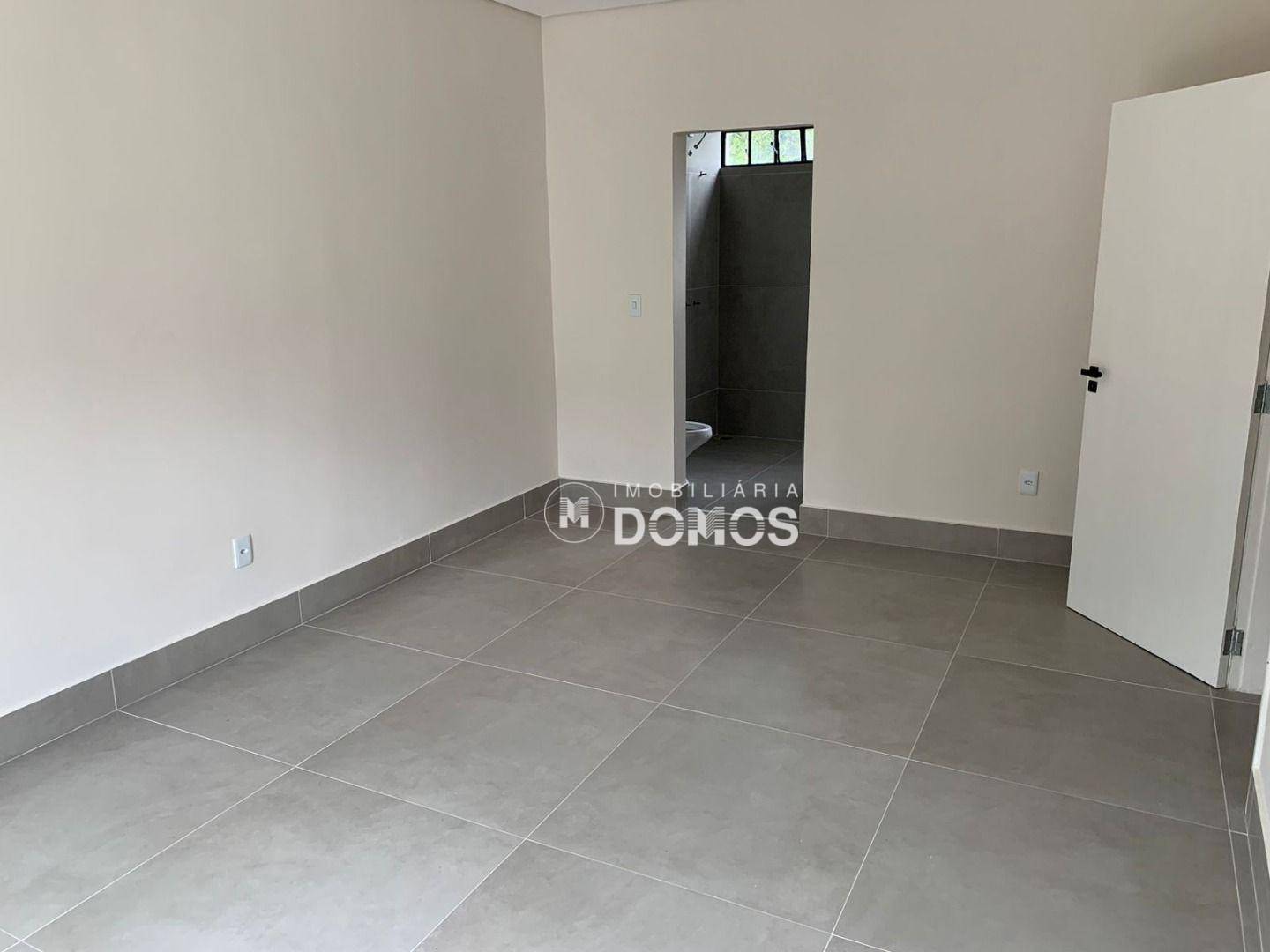 Casa à venda com 3 quartos, 400m² - Foto 9