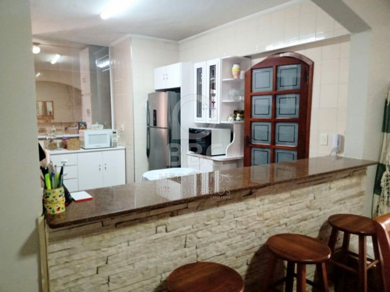 Apartamento à venda com 2 quartos, 95m² - Foto 11