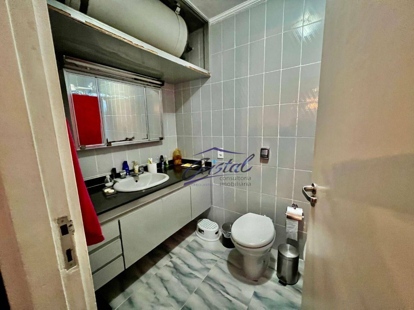 Apartamento à venda com 3 quartos, 116m² - Foto 4