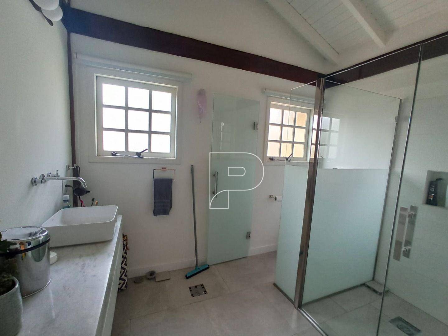 Casa de Condomínio à venda com 3 quartos, 400m² - Foto 22