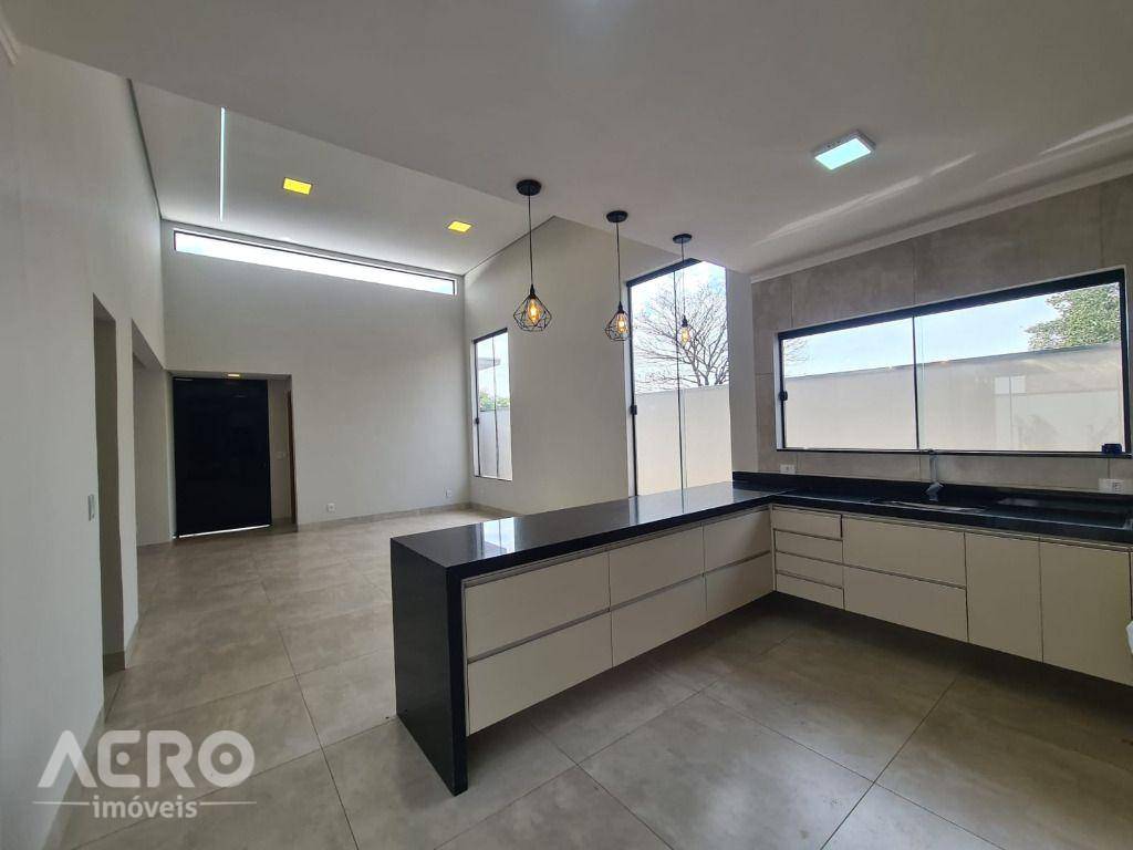 Casa de Condomínio à venda com 3 quartos, 225m² - Foto 20