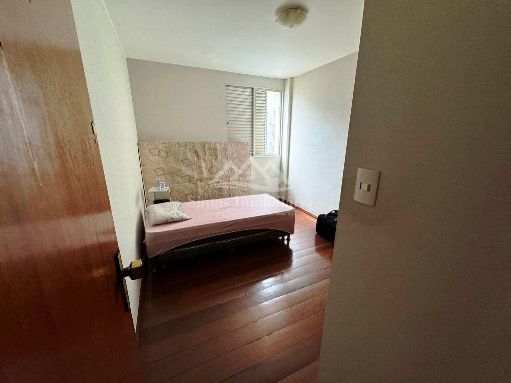 Apartamento à venda com 4 quartos, 100m² - Foto 4