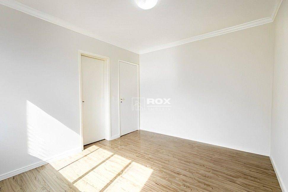 Apartamento à venda com 4 quartos, 109m² - Foto 15