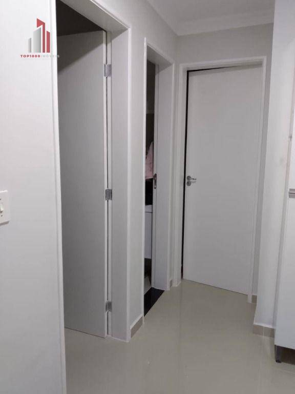 Apartamento à venda com 2 quartos, 45m² - Foto 10