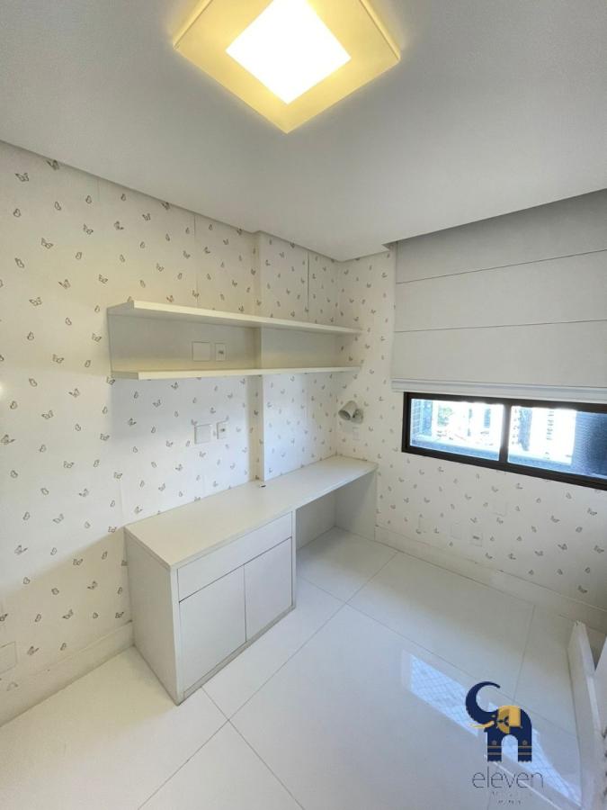 Apartamento à venda com 3 quartos, 137m² - Foto 7