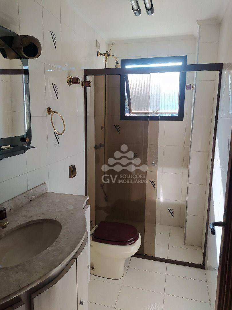 Apartamento à venda com 3 quartos, 220m² - Foto 23