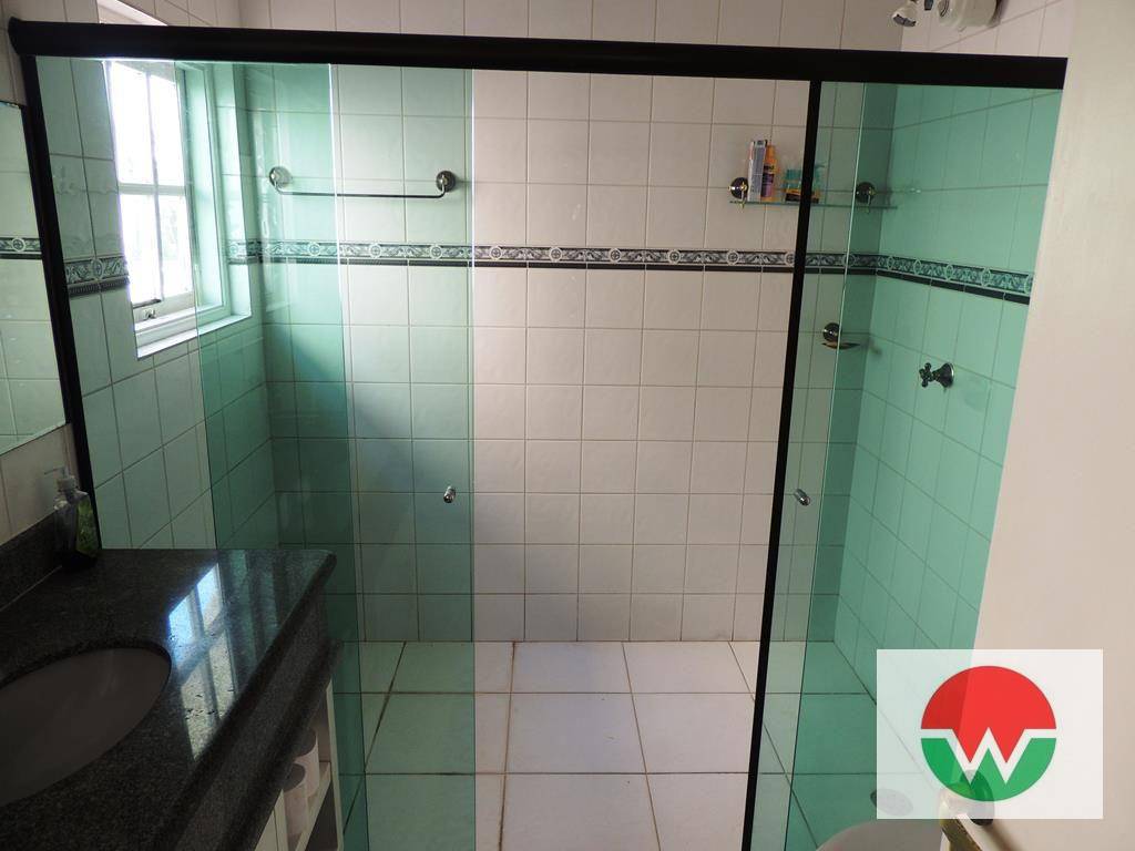 Casa de Condomínio à venda com 4 quartos, 400m² - Foto 26