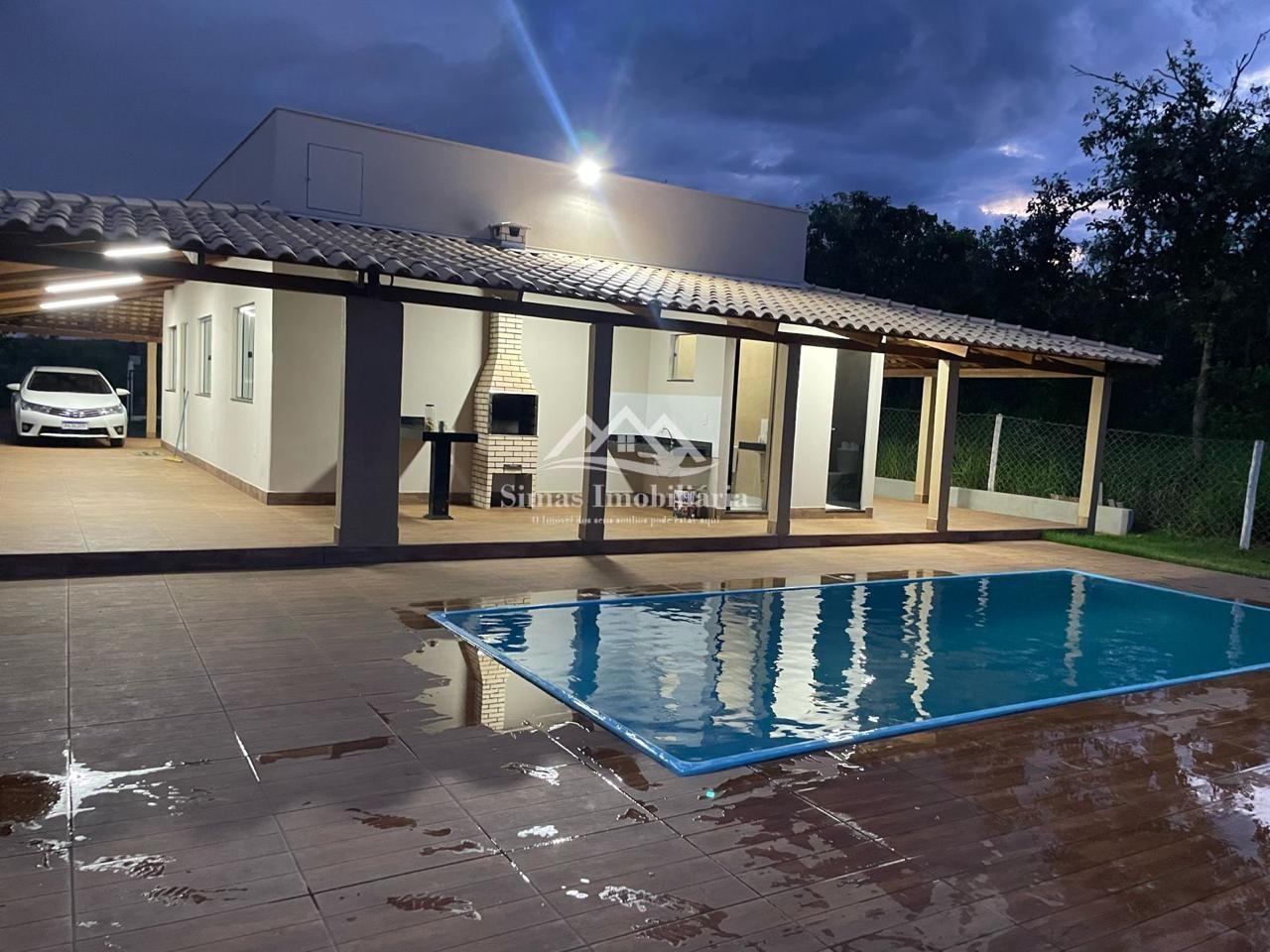 Chácara à venda com 3 quartos, 1000m² - Foto 1
