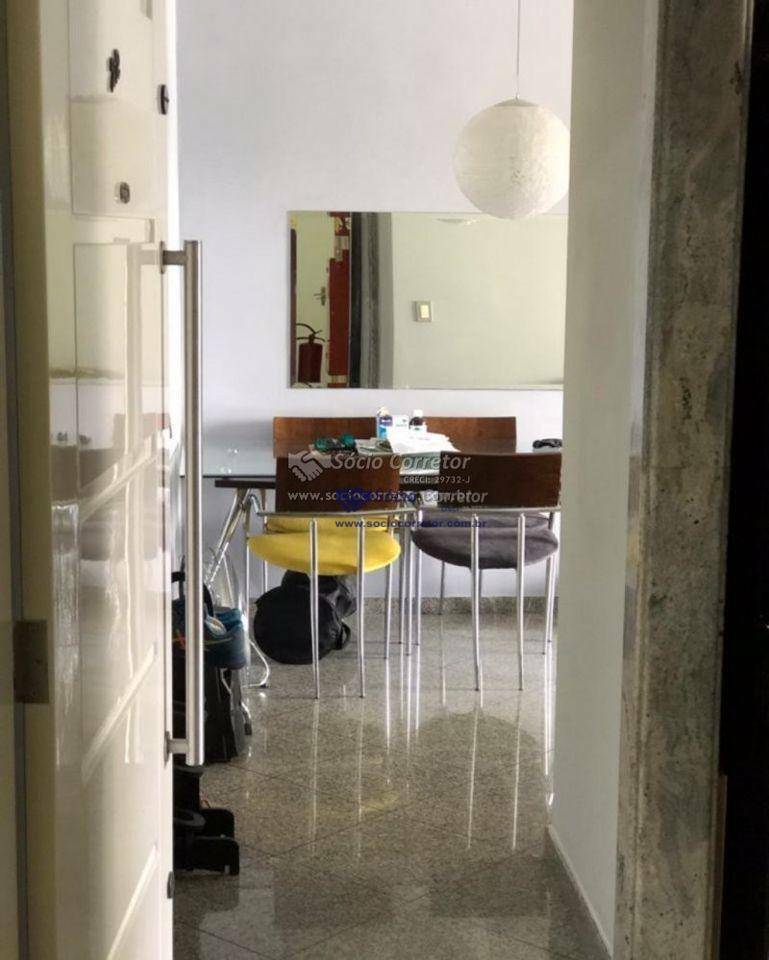 Apartamento à venda com 2 quartos, 58m² - Foto 15