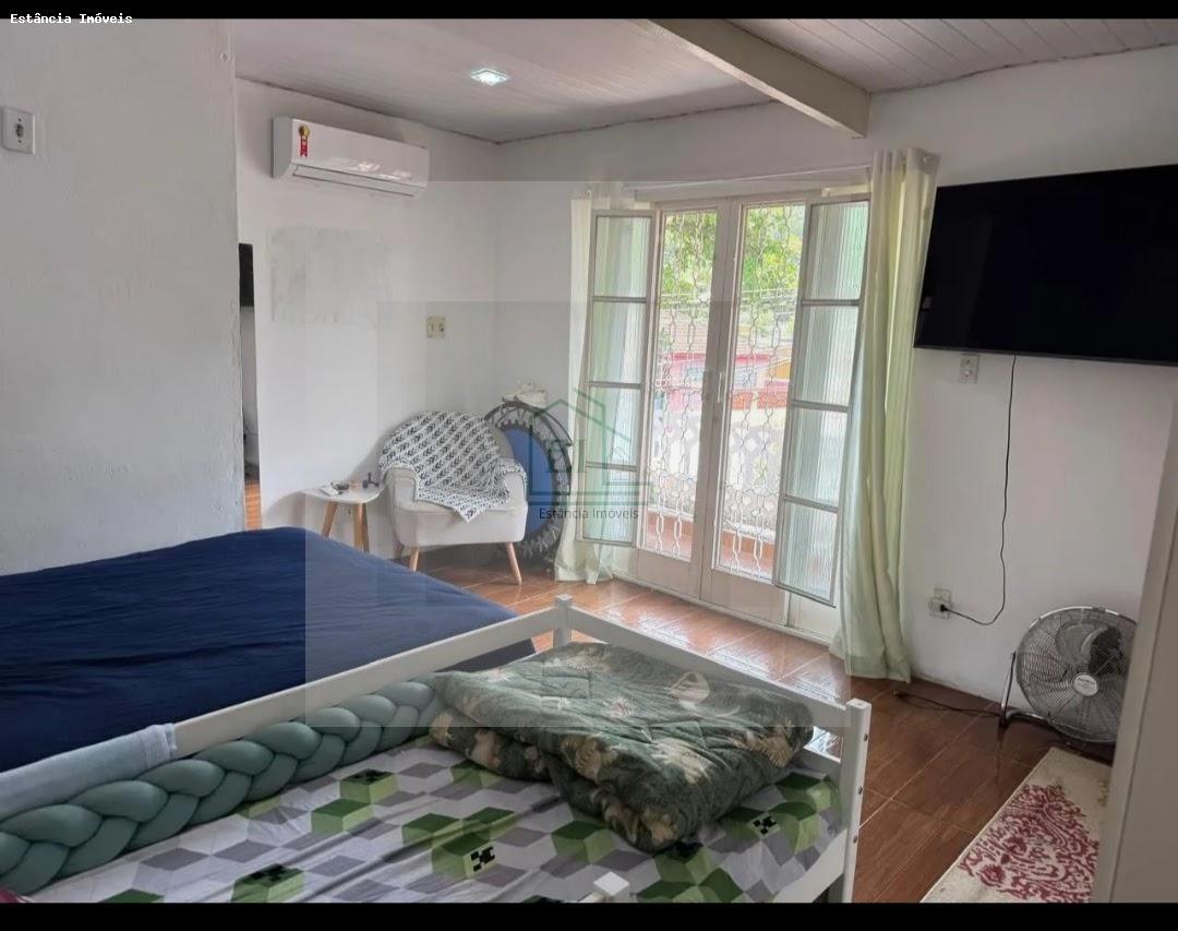 Casa à venda com 3 quartos, 200m² - Foto 14