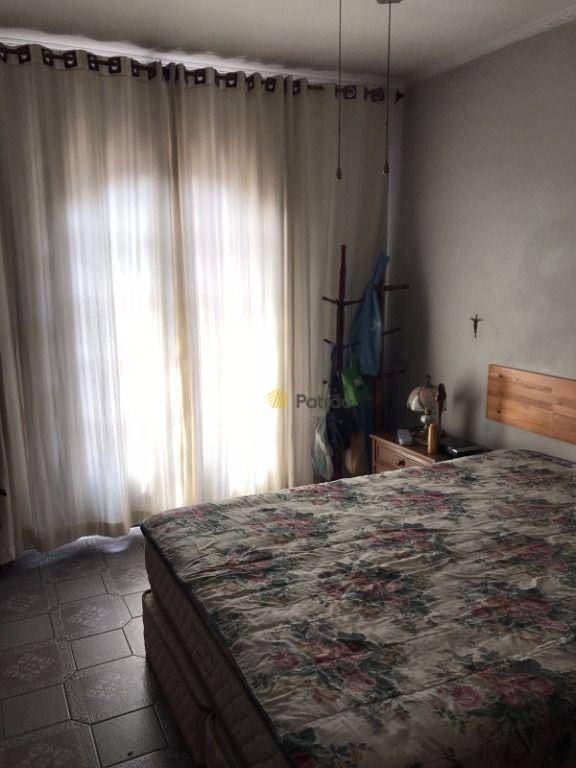 Sobrado à venda com 3 quartos, 230m² - Foto 10