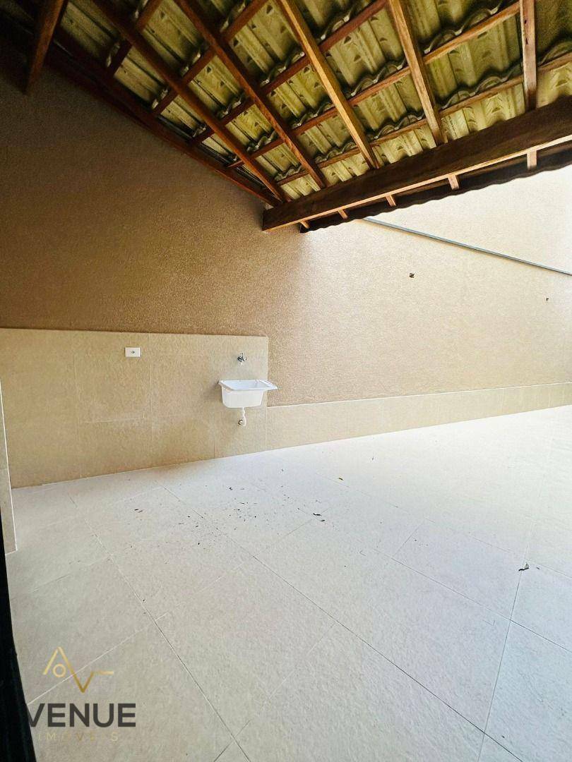 Sobrado à venda com 3 quartos, 100m² - Foto 15