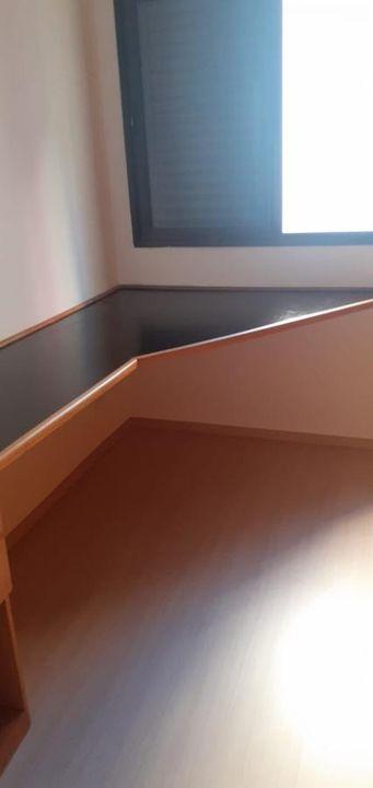 Apartamento à venda com 3 quartos, 74m² - Foto 6