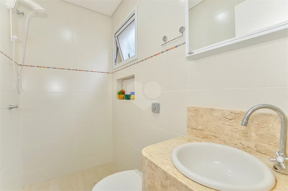 Casa à venda com 4 quartos, 320m² - Foto 4