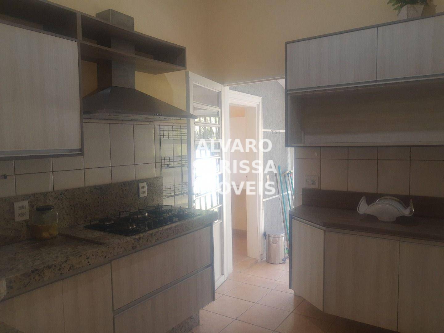 Chácara à venda com 5 quartos, 500m² - Foto 23