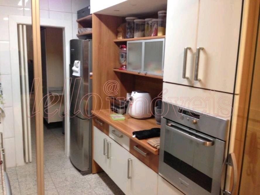 Apartamento para alugar com 3 quartos, 161m² - Foto 9