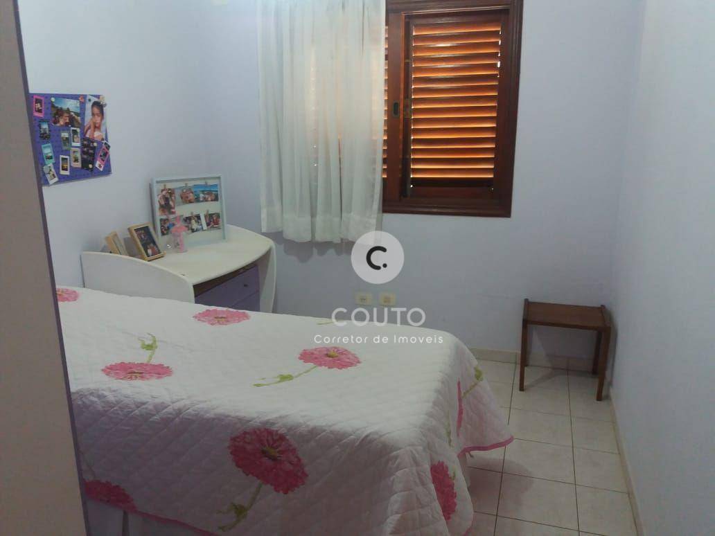 Casa à venda com 4 quartos, 272m² - Foto 20