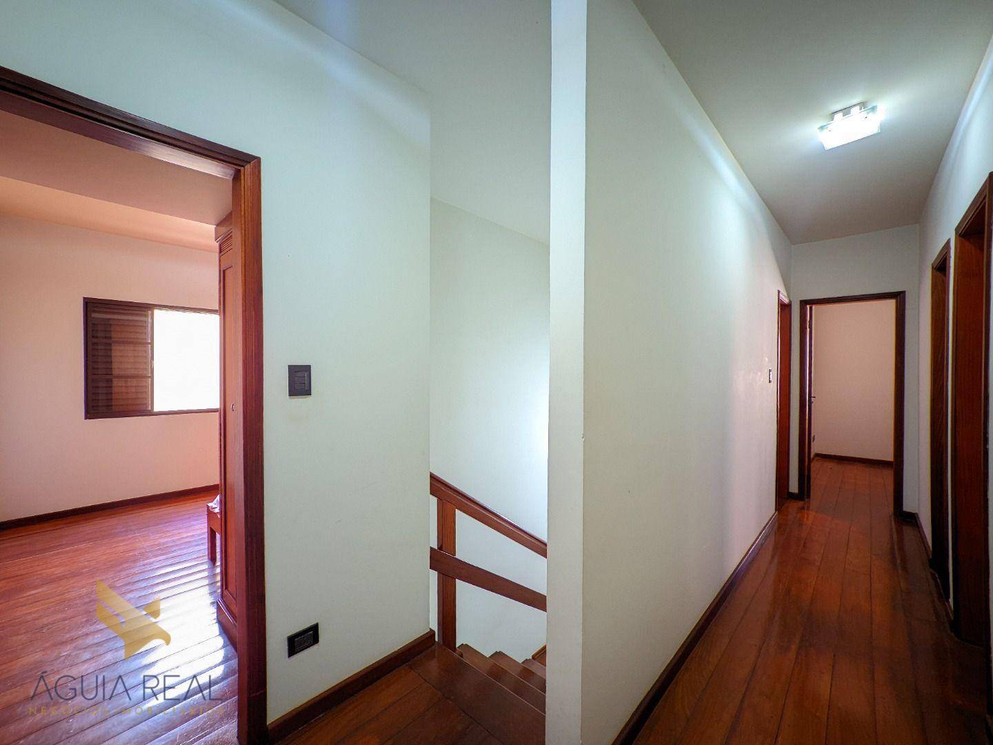 Sobrado à venda com 4 quartos, 257m² - Foto 12