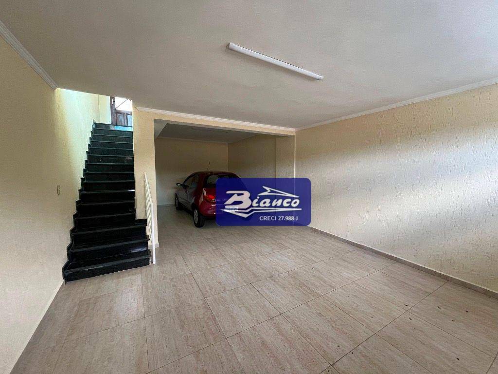 Sobrado à venda com 3 quartos, 107m² - Foto 2