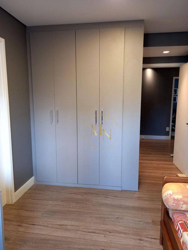 Apartamento à venda com 4 quartos, 238m² - Foto 6