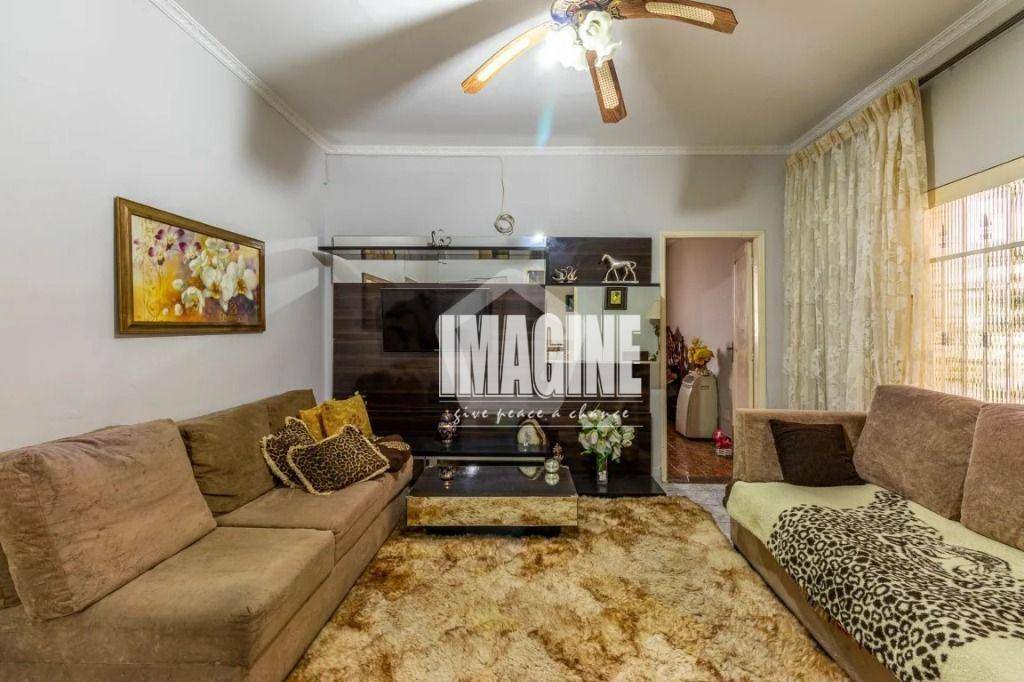 Casa à venda com 3 quartos, 180m² - Foto 3