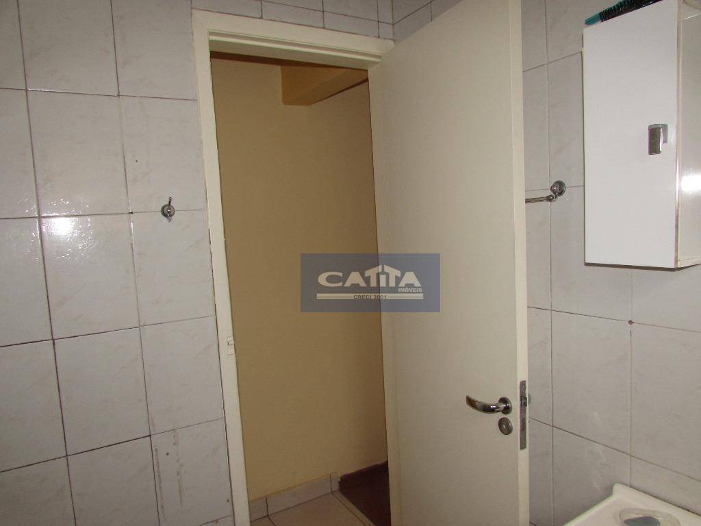 Sobrado à venda com 2 quartos, 180m² - Foto 9