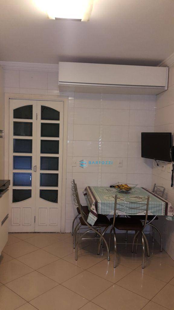 Apartamento à venda com 3 quartos, 91m² - Foto 12