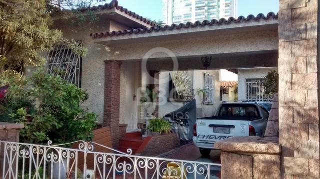 Casa à venda com 3 quartos, 280m² - Foto 8