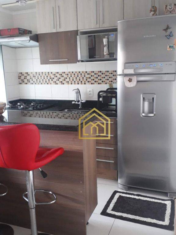 Apartamento à venda com 2 quartos, 52m² - Foto 18