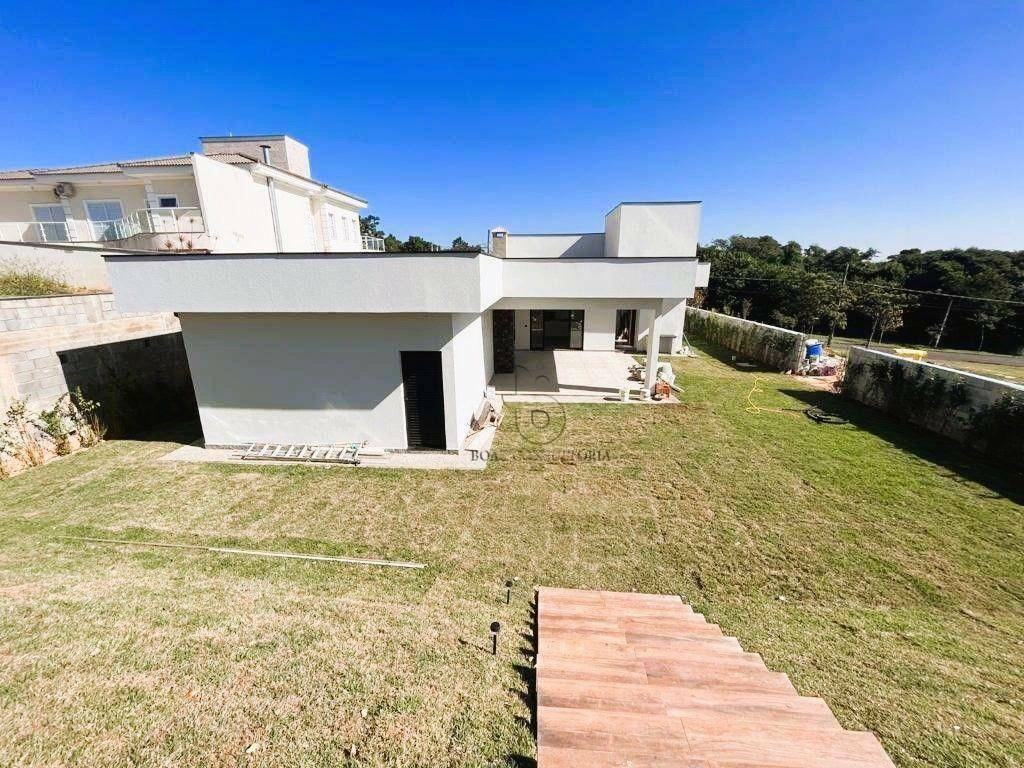 Casa de Condomínio à venda com 4 quartos, 380m² - Foto 7