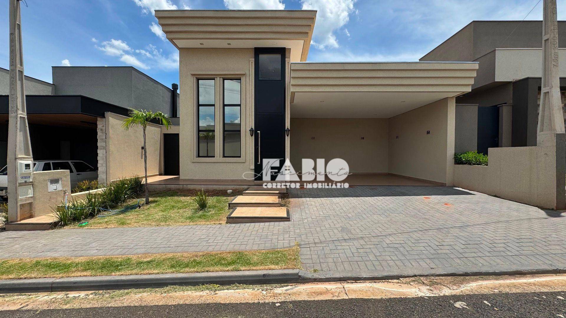 Casa de Condomínio à venda com 3 quartos, 162m² - Foto 1