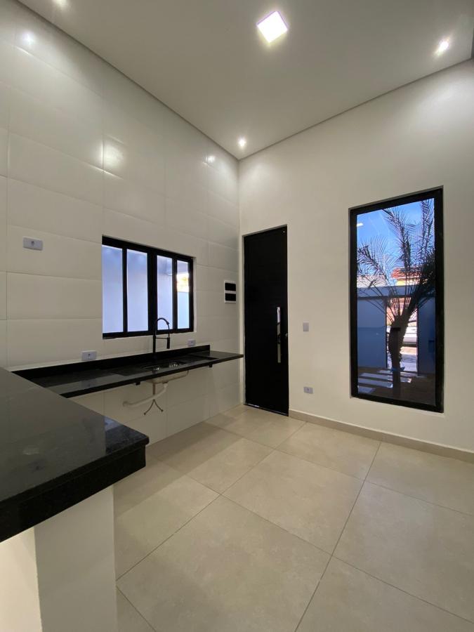 Casa à venda com 3 quartos, 90m² - Foto 18