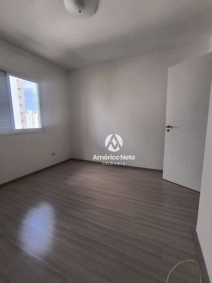 Apartamento para alugar com 2 quartos, 69m² - Foto 8