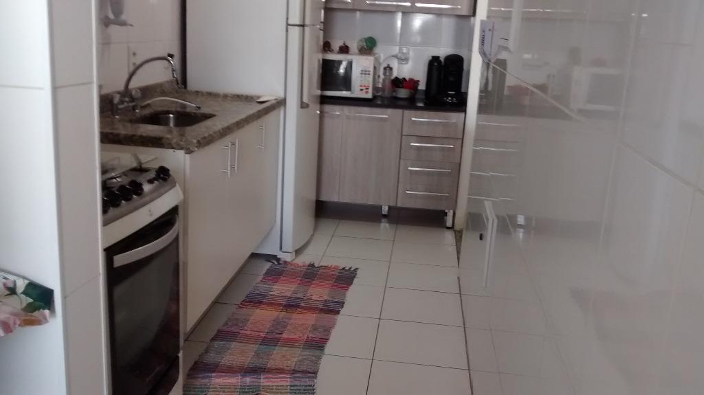 Apartamento à venda com 3 quartos, 80m² - Foto 5