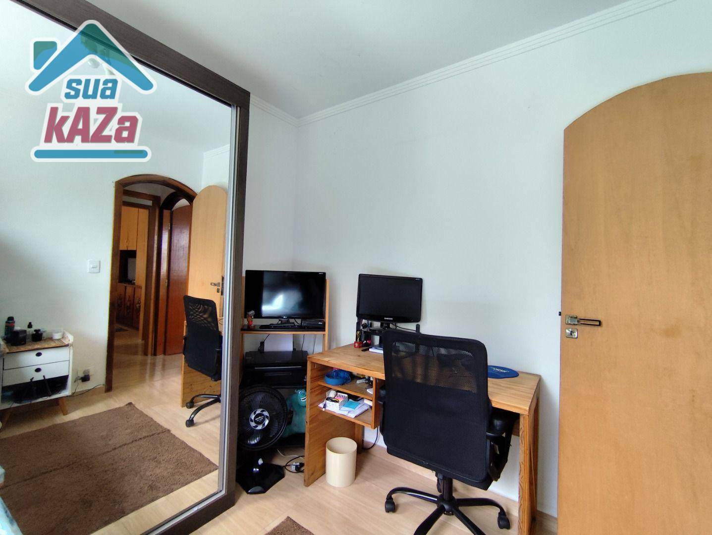 Apartamento à venda com 3 quartos, 75m² - Foto 18