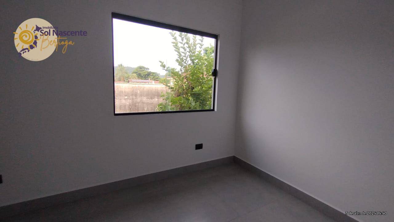 Casa à venda com 2 quartos, 74m² - Foto 16