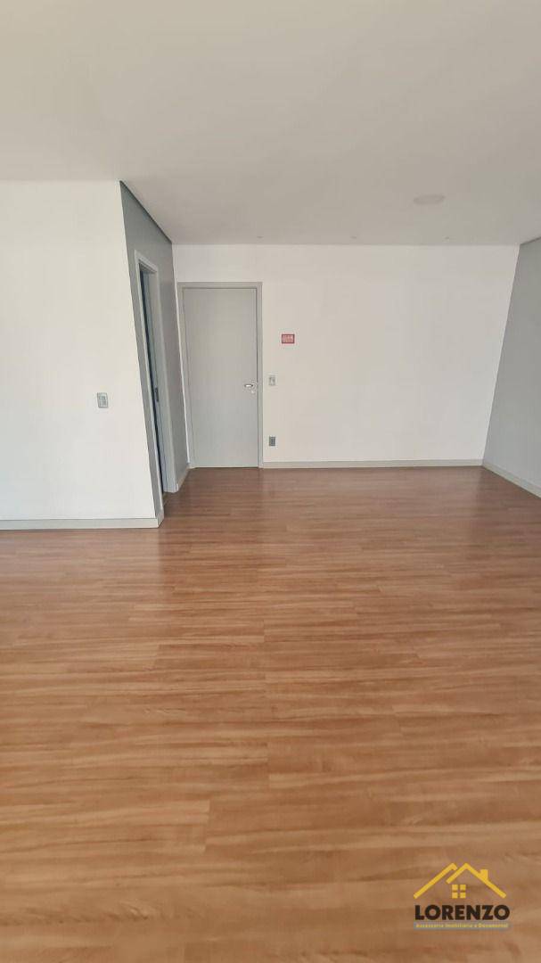 Apartamento à venda com 3 quartos, 135m² - Foto 5