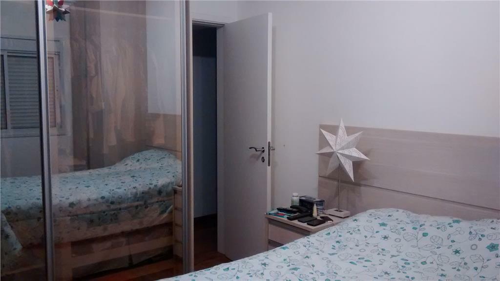 Apartamento à venda com 3 quartos, 234m² - Foto 34