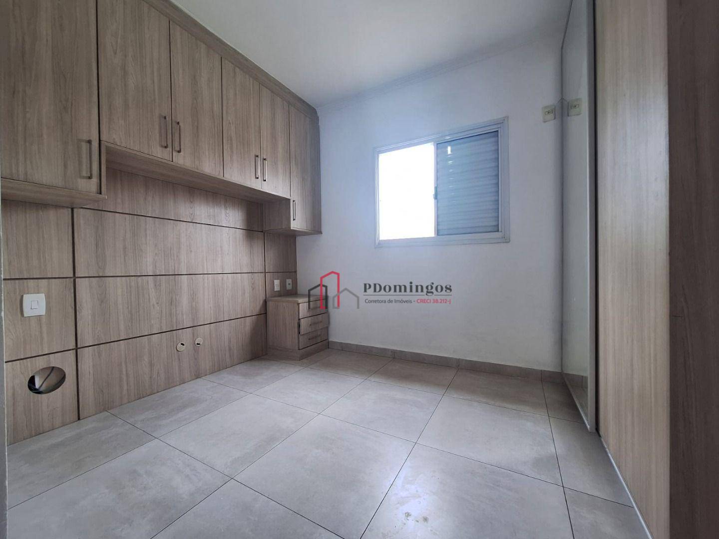 Casa de Condomínio para alugar com 3 quartos, 100m² - Foto 10