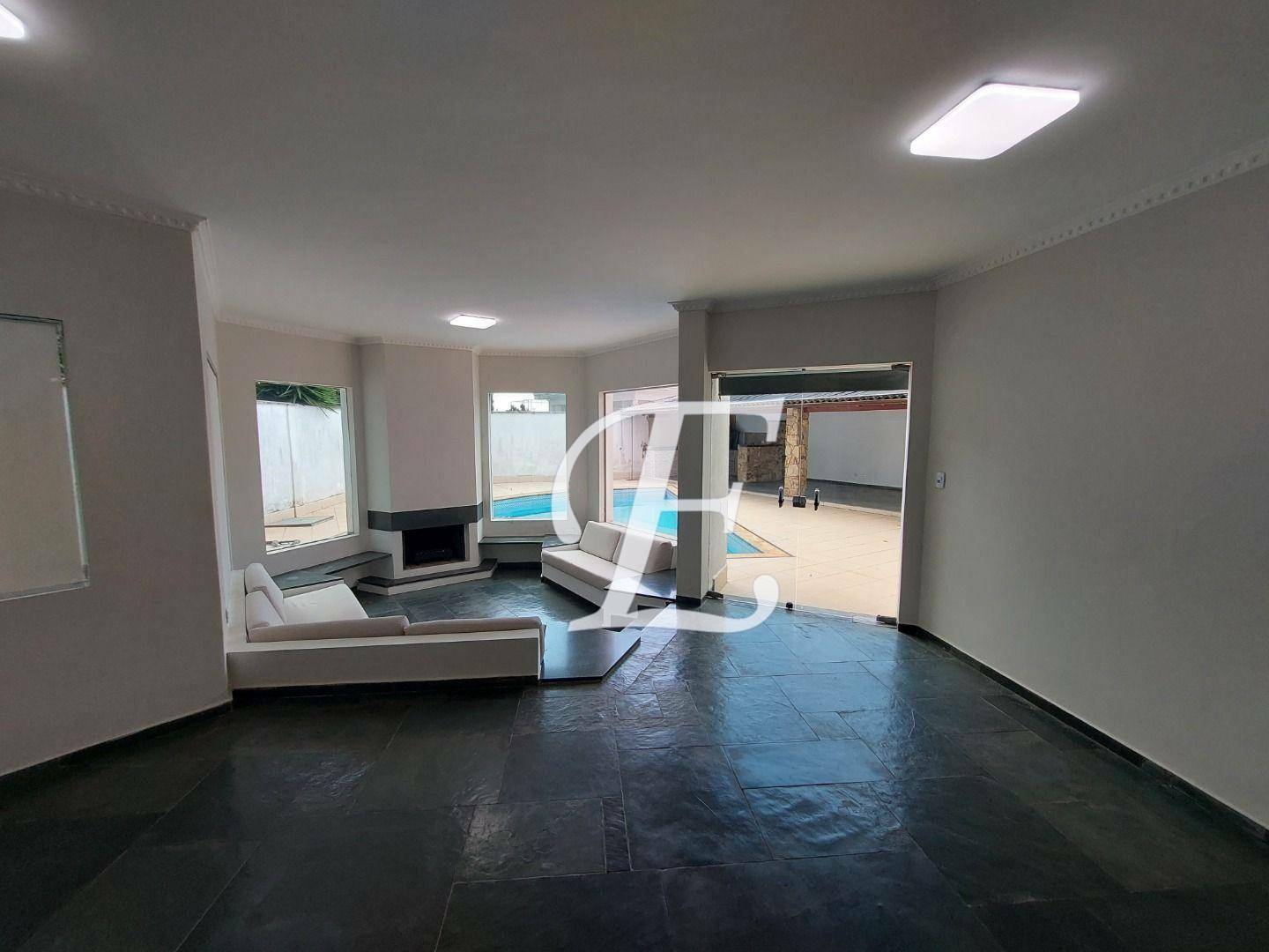 Casa de Condomínio para alugar com 4 quartos, 362m² - Foto 31