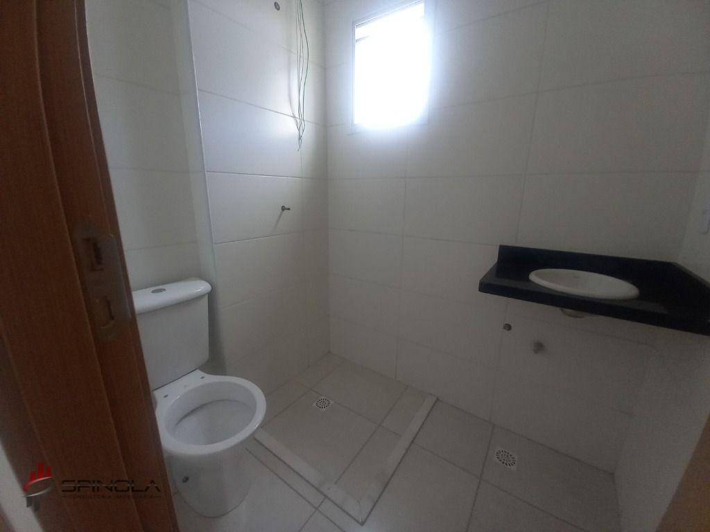 Apartamento à venda com 2 quartos, 68m² - Foto 24