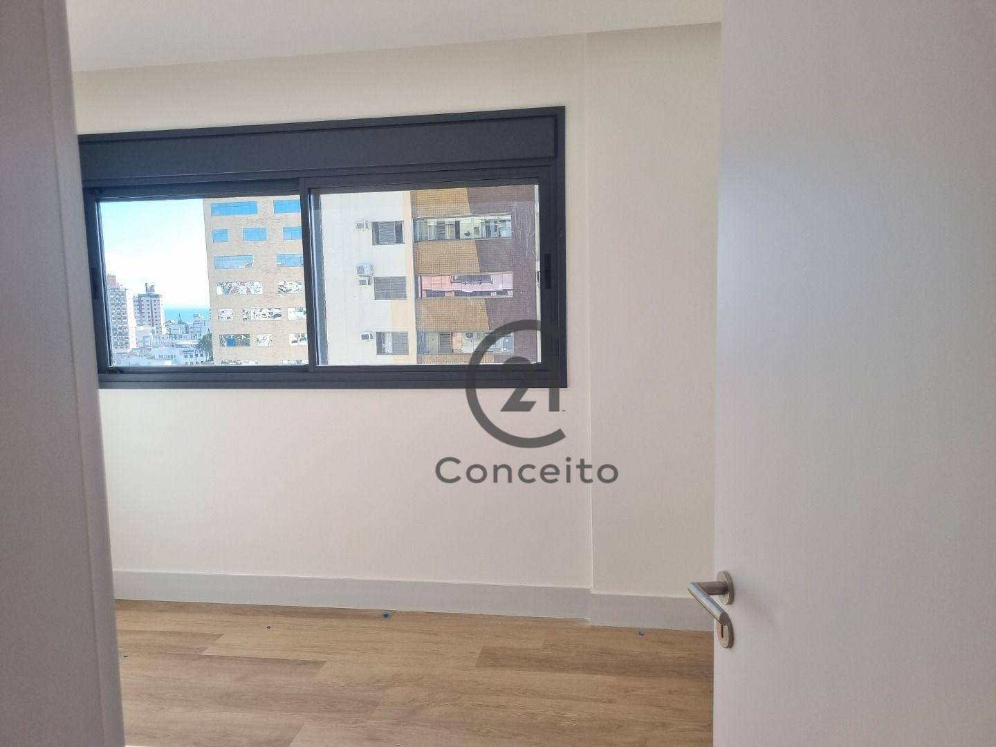 Apartamento à venda com 2 quartos, 76m² - Foto 9